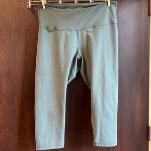 Old Navy Active Powerpress High-Rise Leggings Go-Dry, Terrestrial Green, XL